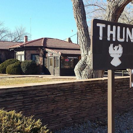 Thunderbird Lodge Chinle Bagian luar foto