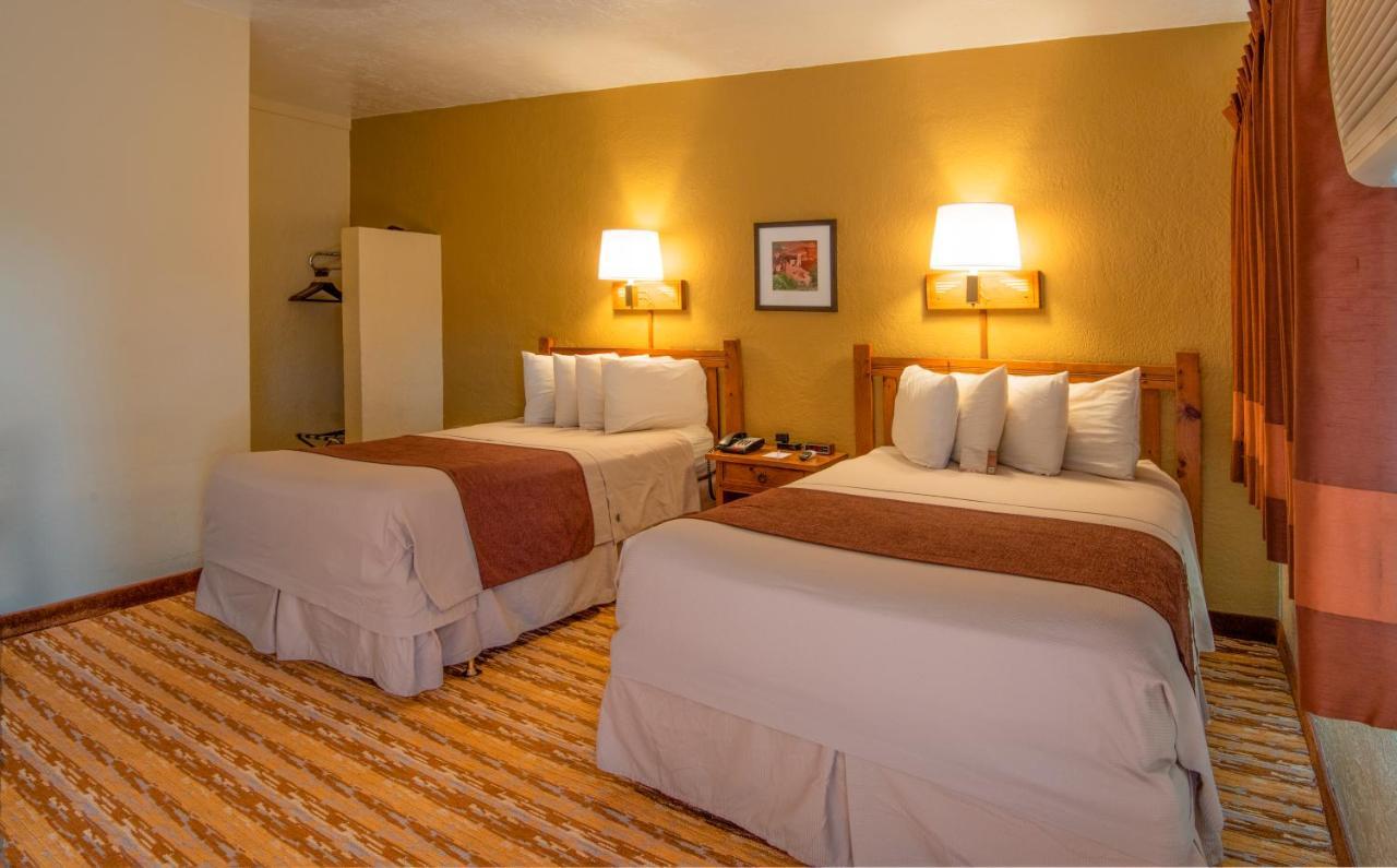 Thunderbird Lodge Chinle Bagian luar foto