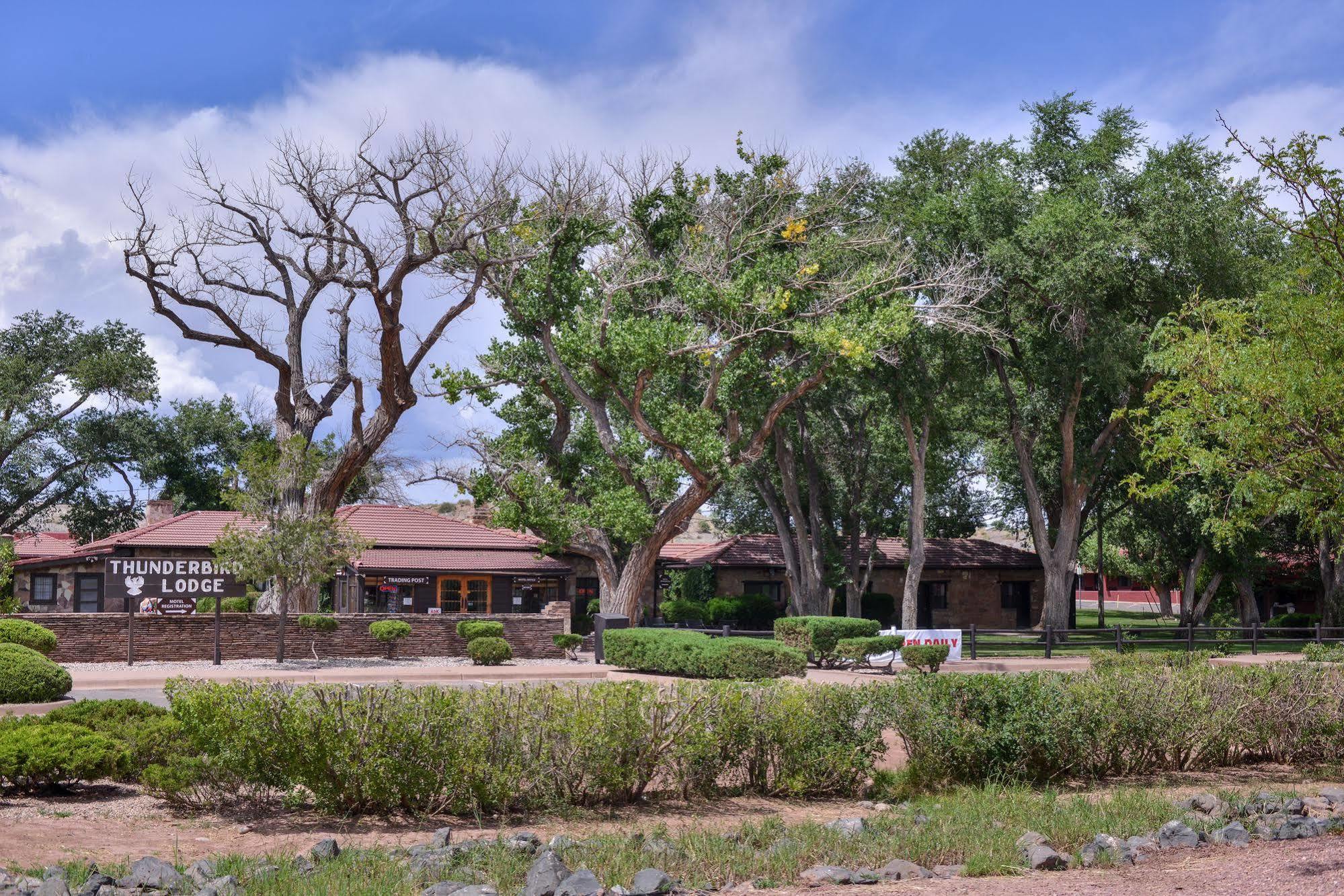 Thunderbird Lodge Chinle Bagian luar foto