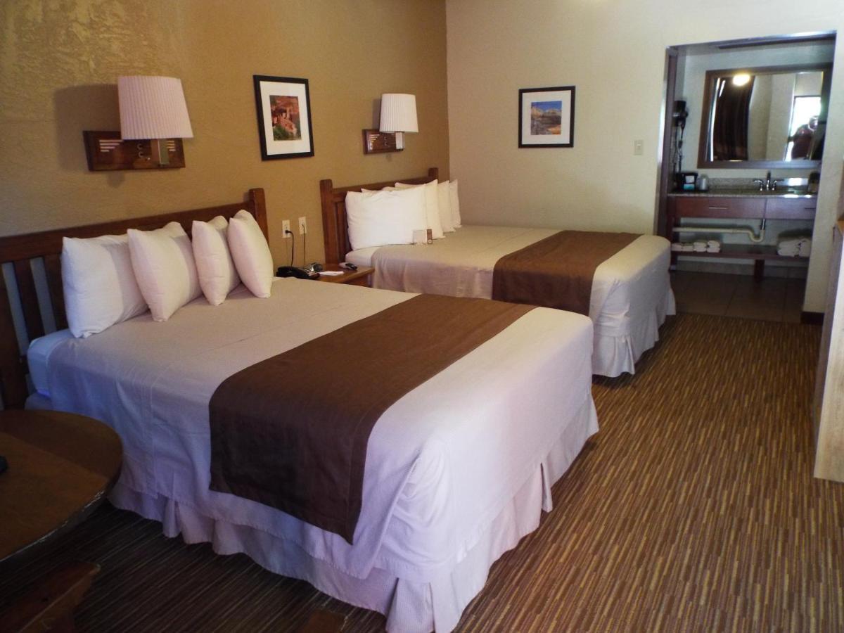 Thunderbird Lodge Chinle Bagian luar foto