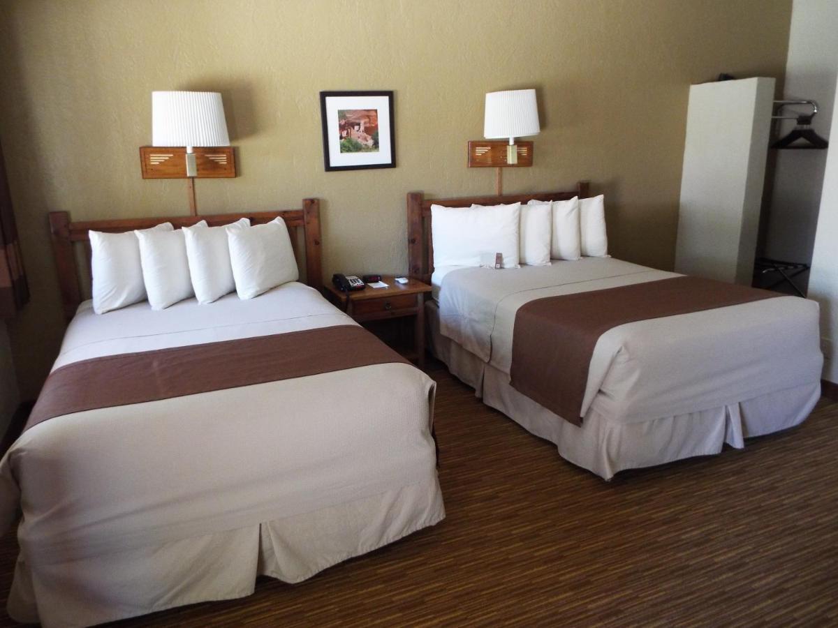 Thunderbird Lodge Chinle Bagian luar foto