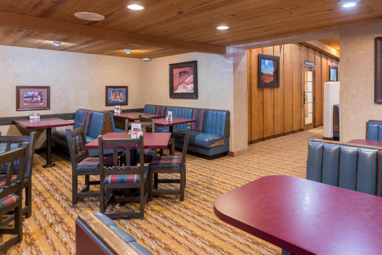Thunderbird Lodge Chinle Bagian luar foto